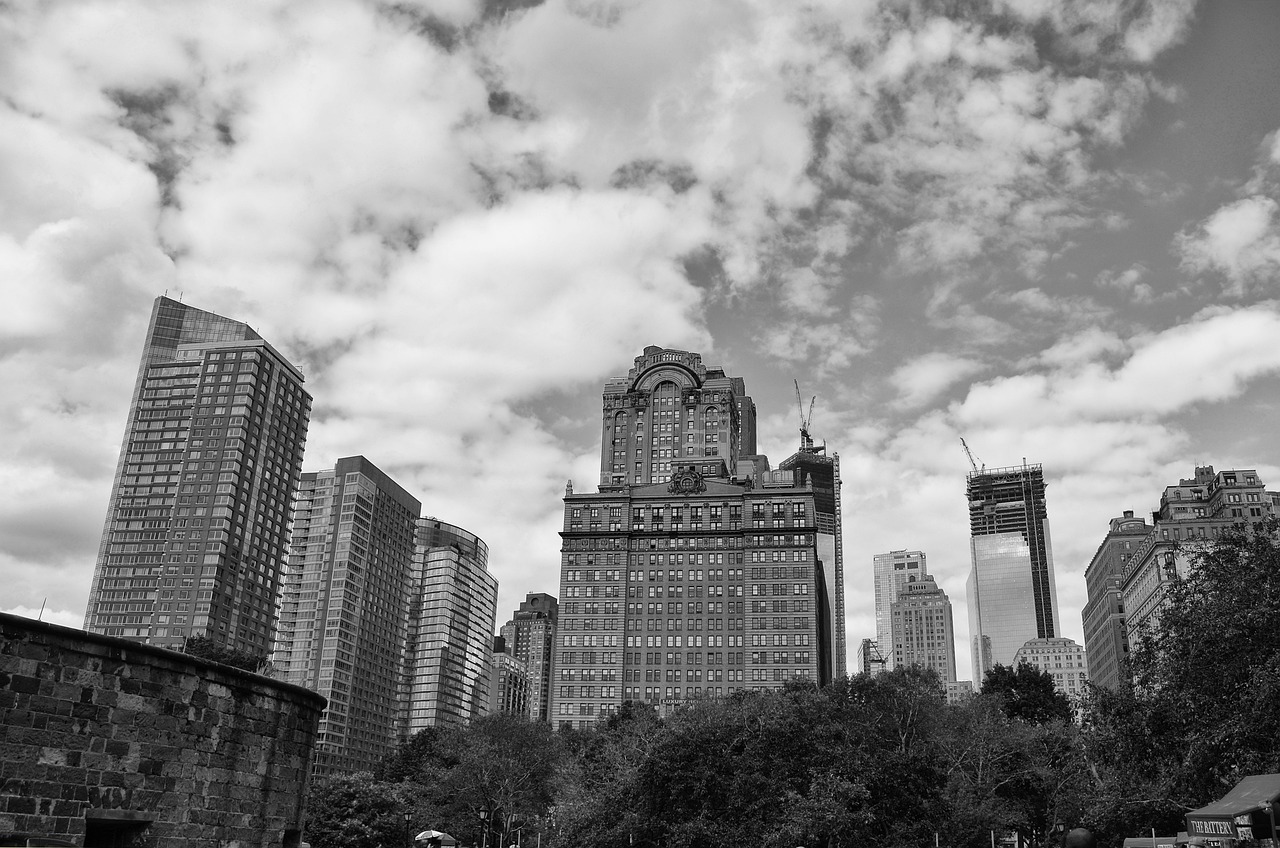 中国农业银行上市之路，探索、启示及上市地点揭秘