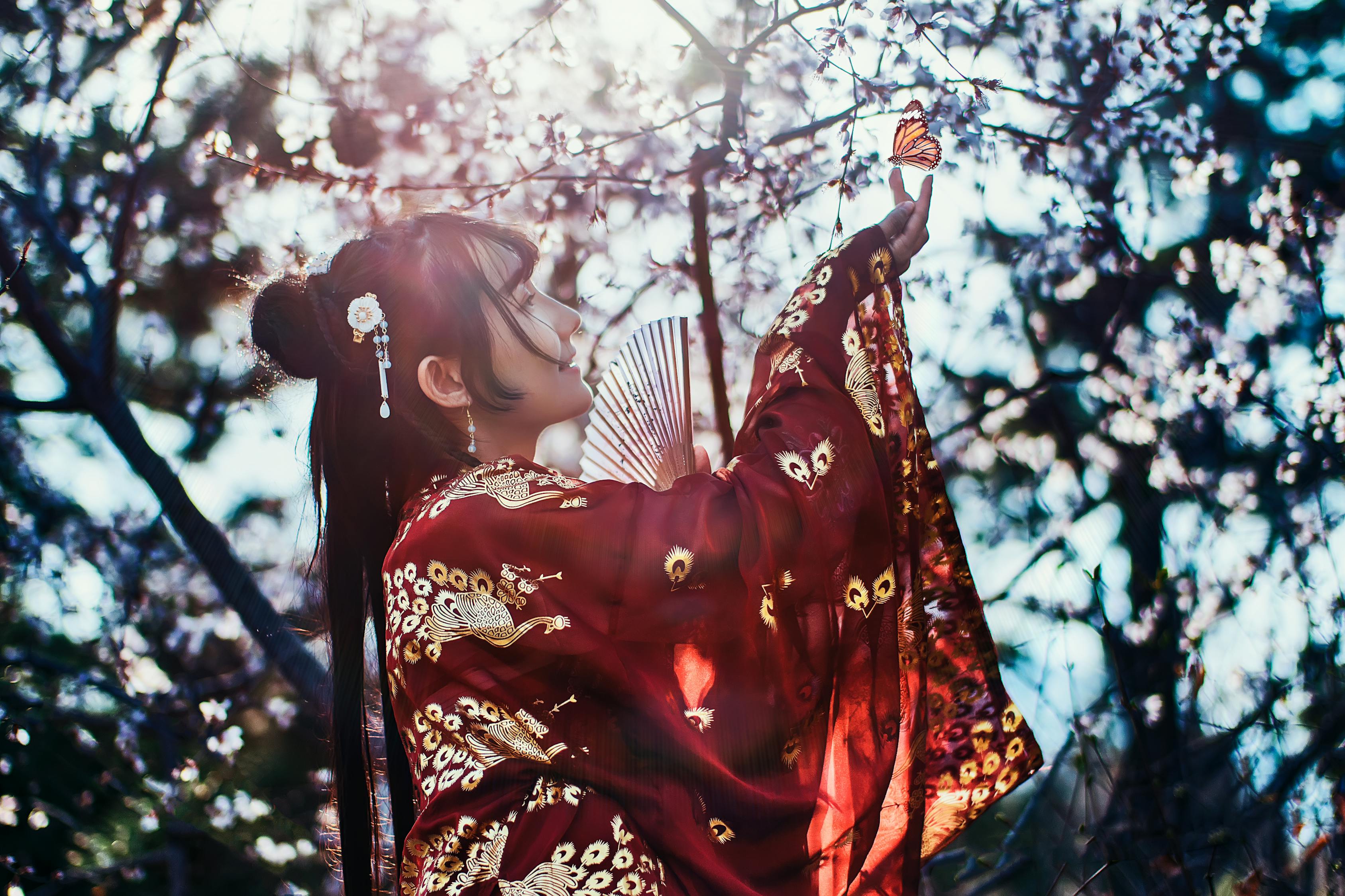 动漫和服女，传统与现代的交融之美