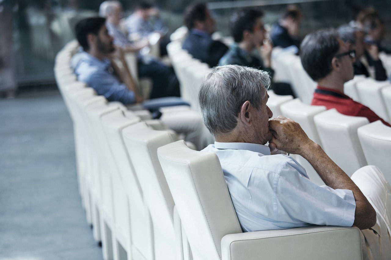 最新反腐败报道深度剖析，揭示腐败现象，呼吁全社会共同反腐斗争